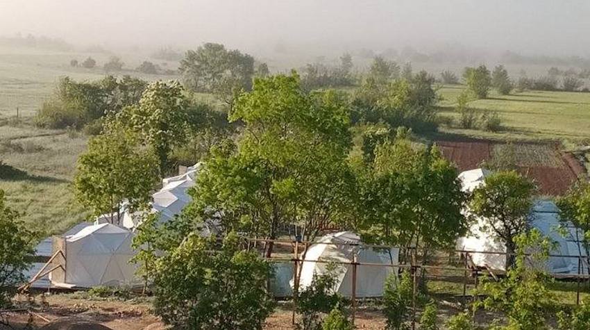 GLAMPING OAZA USKORO KOD TREBINJA (FOTO)