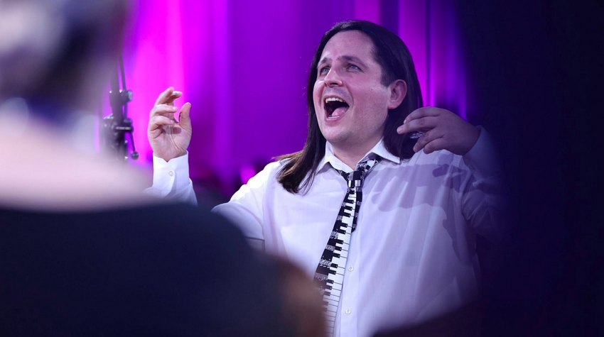 NAJTROFEJNIJI ŽENSKI HOR U REGIONU NA GALA KONCERTU PRED SUGRAĐANIMA