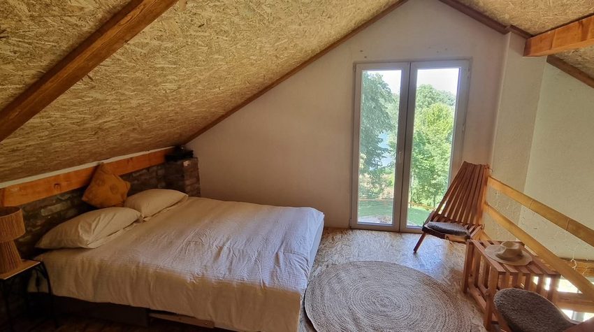 WEEKEND HOUSE "SAVA" – A PERFECT GETAWAY BY THE RIVER