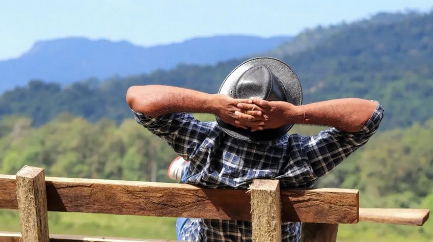 EVERYDAY HABITS THAT MAKE LIFE A LOT MORE BEAUTIFUL