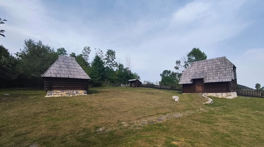 OD TRADICIJE DO MODERNOG TURIZMA: NOVO LICE KOČIĆEVOG OGNJIŠTA