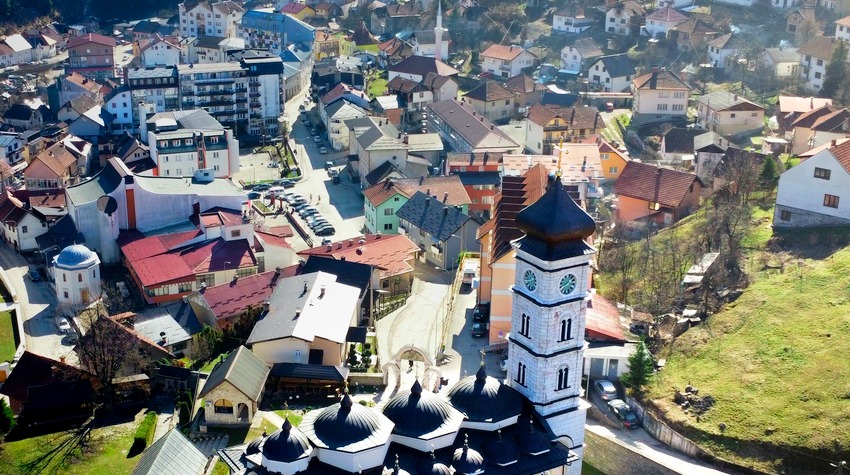 ĐAČKI RADOVI ZAVRŠILI U ZANIMLJIVOM SPOTU O ČAJNIČU
