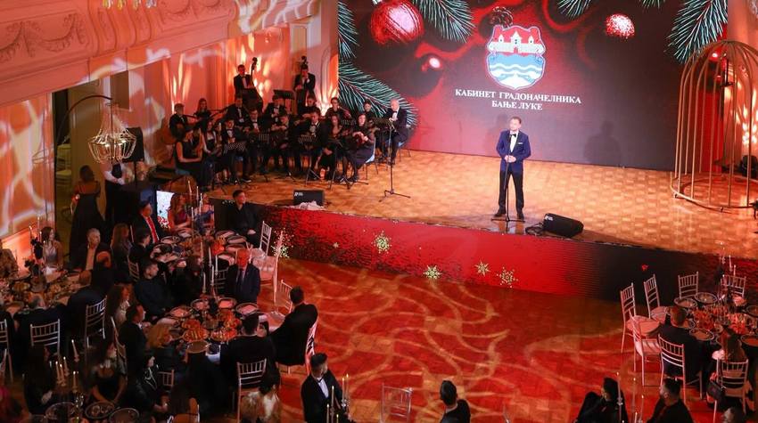 PHOTO WALK THROUGH BANJA LUKA’S "NEW YEAR’S BALL"