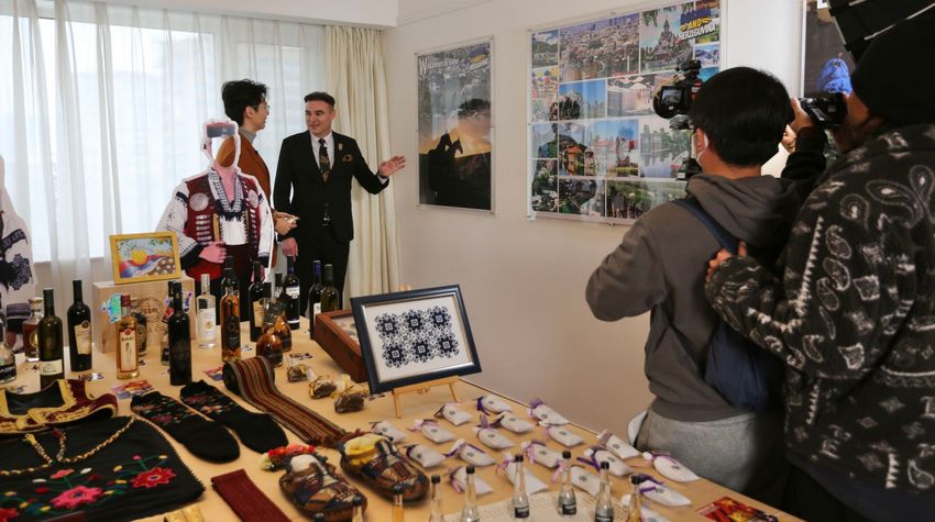 DOMAĆA TRADICIJA PREDSTAVLJENA U KINI