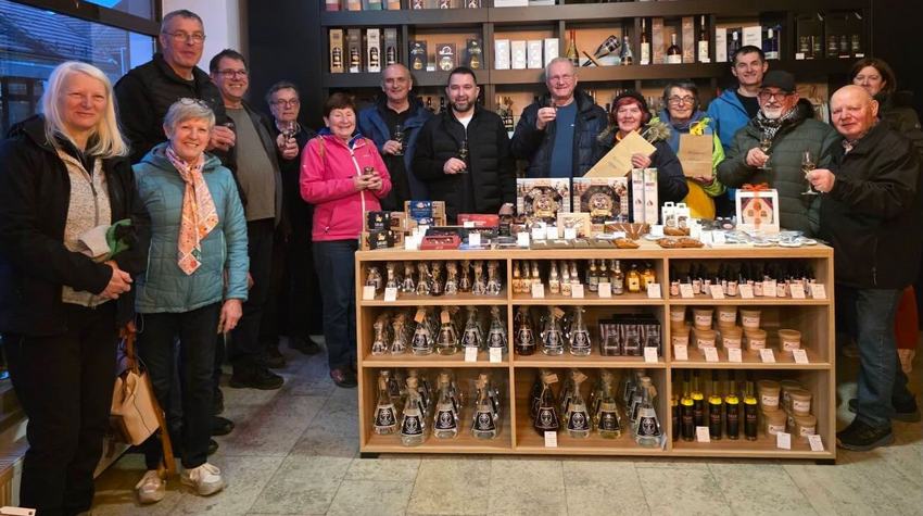 SLOVENIAN BEEKEEPERS EXPERIENCE THE AUTHENTIC SPIRIT OF KRAJINA