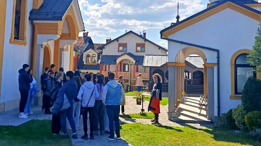 HIGH SCHOOL STUDENTS FROM THE REGION DISCOVER PRNJAVOR’S TOURIST ATTRACTIONS