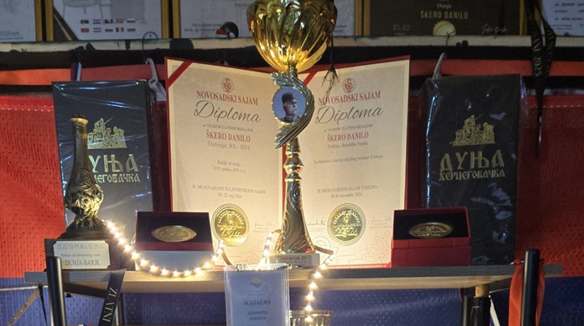 DUNJA HERCEGOVAČKA GOLD AGAIN: DANILO ŠKERO BEST AMONG 220 PRODUCERS FROM 14 COUNTRIES