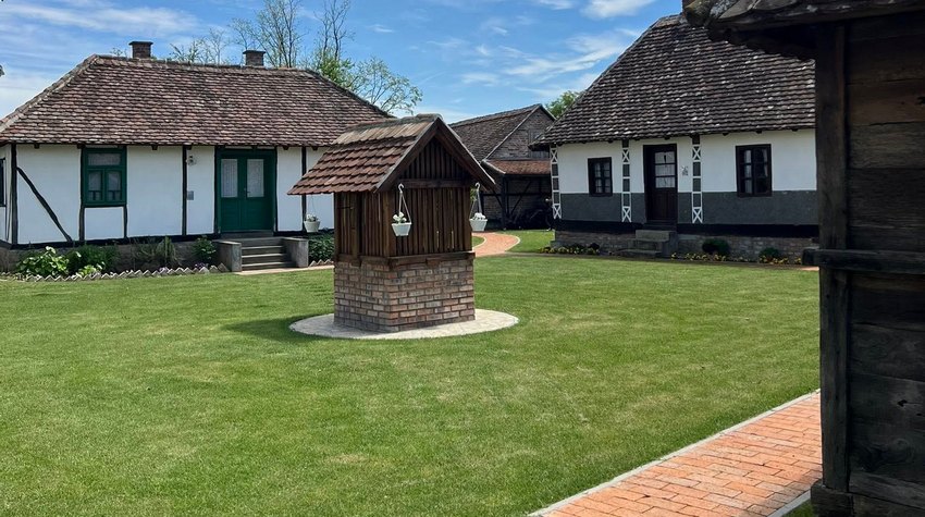 SEMBERSKO ETNO DOMAĆINSTVO – ČUVAR KULTURE, OBIČAJA I TRADICIJE PREDAKA