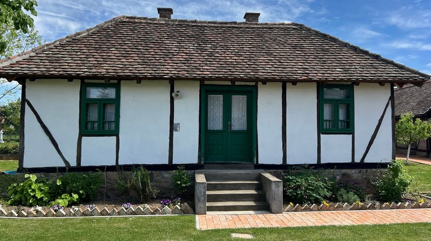 SEMBERSKO ETNO DOMAĆINSTVO – ČUVAR KULTURE, OBIČAJA I TRADICIJE PREDAKA