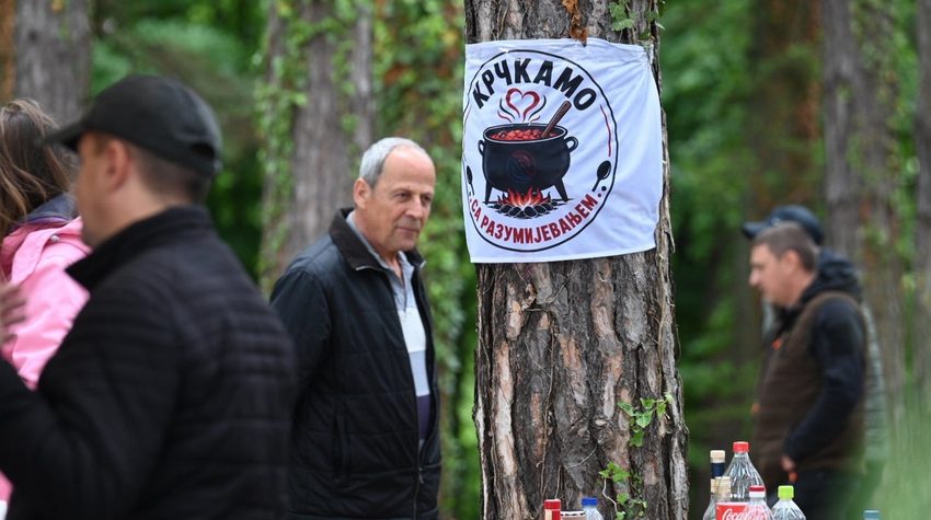 FOTO ŠETNJA KROZ "9. SLATINSKU KUTLJAČU"
