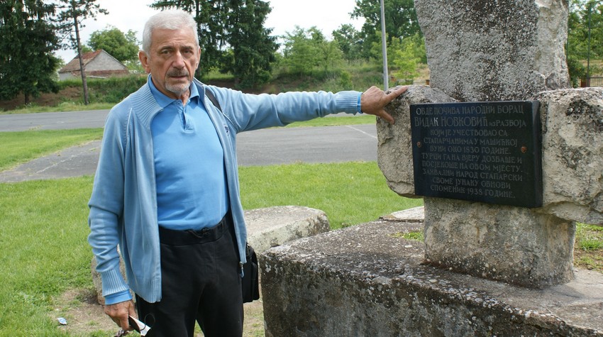 DO YOU KNOW WHICH TWO GREAT MEN ARE BURIED IN MALI RAZBOJ?