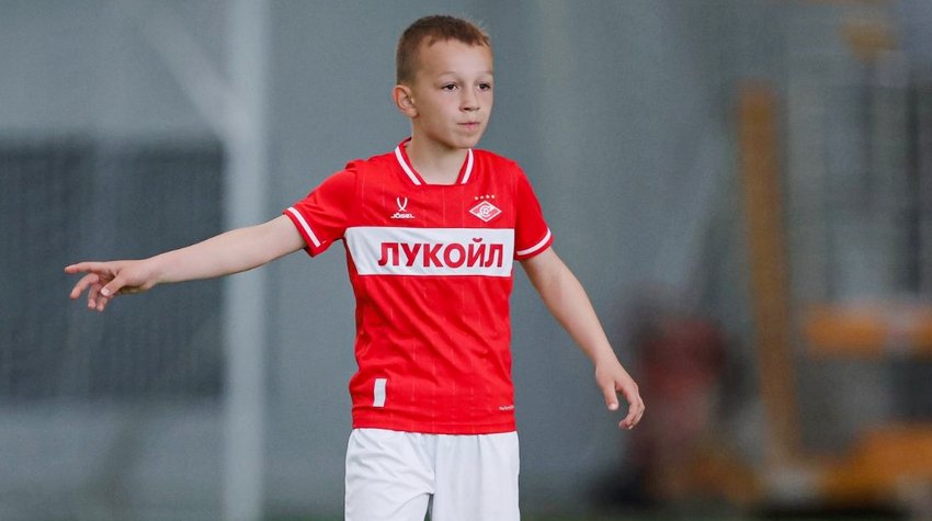 ZAPAMTITE OVO IME: NEMANJA LJUBOJEVIĆ – VELIKA FUDBALSKA NADA IZ SRPCA
