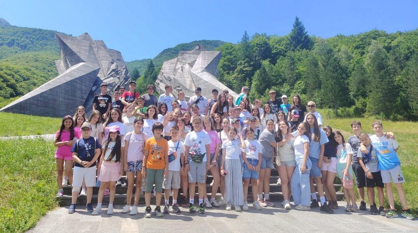 CHILDREN FROM KOSOVO AND METOHIJA DISCOVER THE NATURAL BEAUTY OF FOČA
