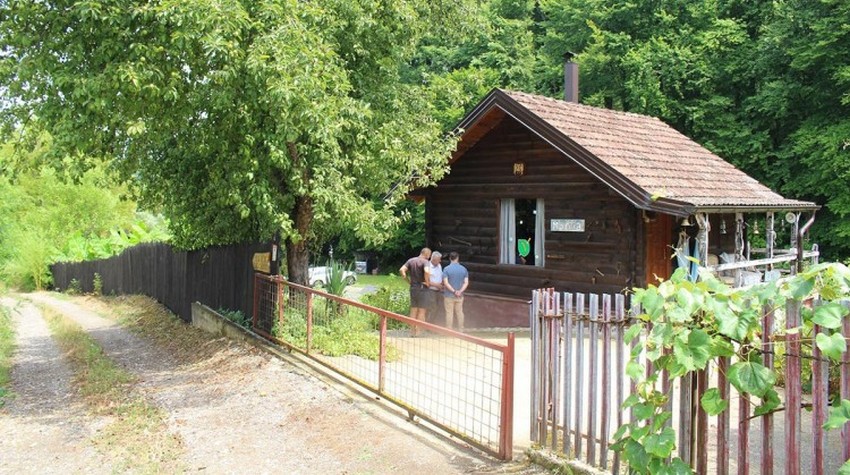 BORIS NAPUSTIO AUSTRIJU DA NA DJEDOVINI DOČEKUJE TURISTE