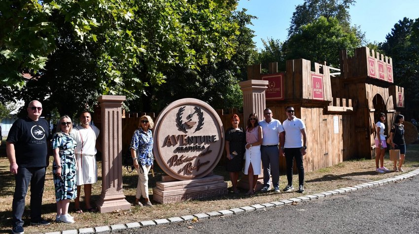 FOTO ŠETNJA KROZ RIMSKI FESTIVAL NA OBALI SAVE