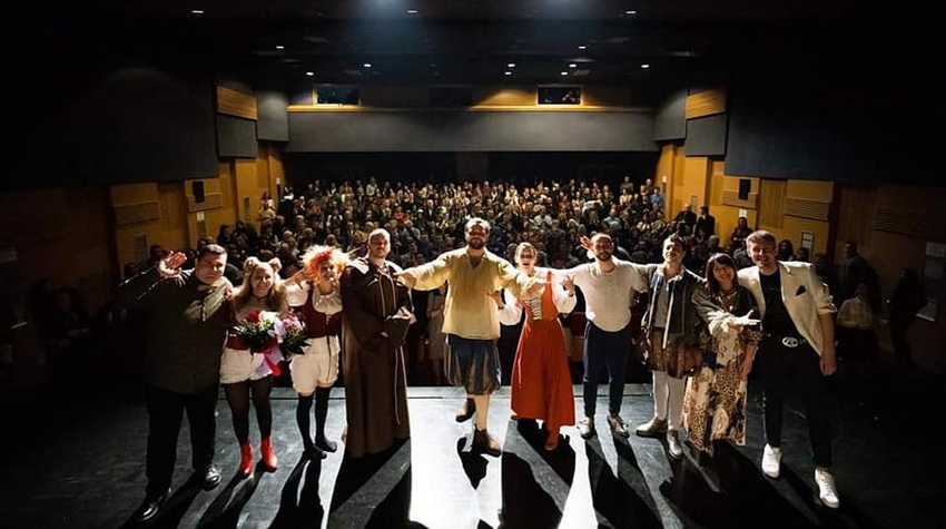 ODIGRANA PRVA PREDSTAVA POZORIŠTA "SEMBERIJA"