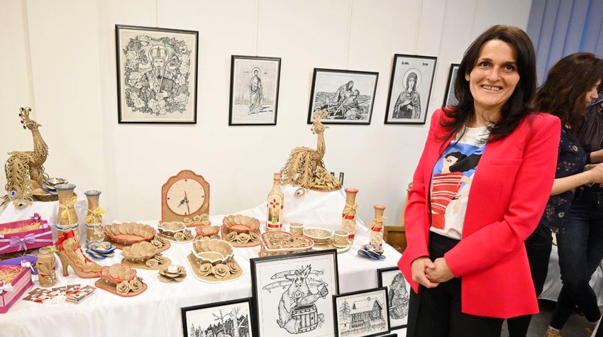 PALJANKA UZ POMOĆ RAPIDOGRAFA STVARA UMJETNIČKA DJELA