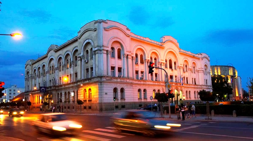 GUDAČKI KAMERNI ORKESTAR ZA 88. ROĐENDAN BANSKOG DVORA