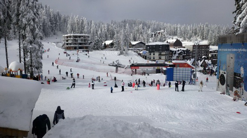 BESPLATNO SKIJANJE  ZA NAJMLAĐE