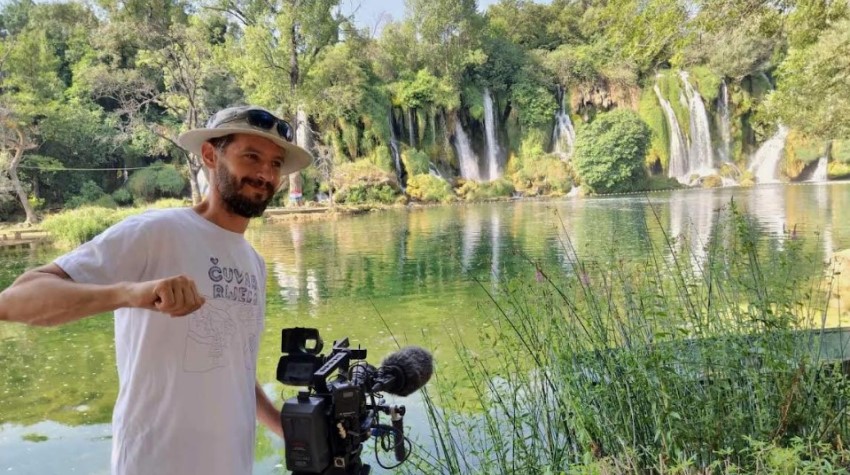 PERO PAVLOVIĆ SE KAMEROM I RIBARSKIM ŠTAPOM BORI ZA BOLJU ŽIVOTNU SREDINU