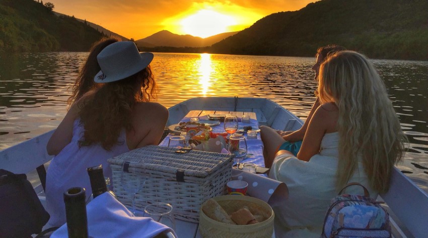 BLAGE MJERE I POVOLJNE CIJENE PRIVLAČE TURISTE U SRPSKU