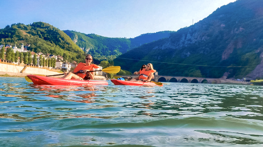 VESLANJE NA DASCI OSVAJA REGION